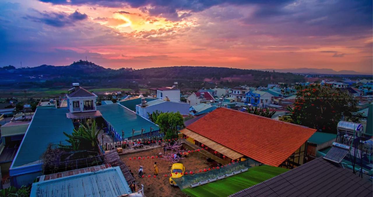 Nha Cua Nep Villa Plei Brel Luaran gambar
