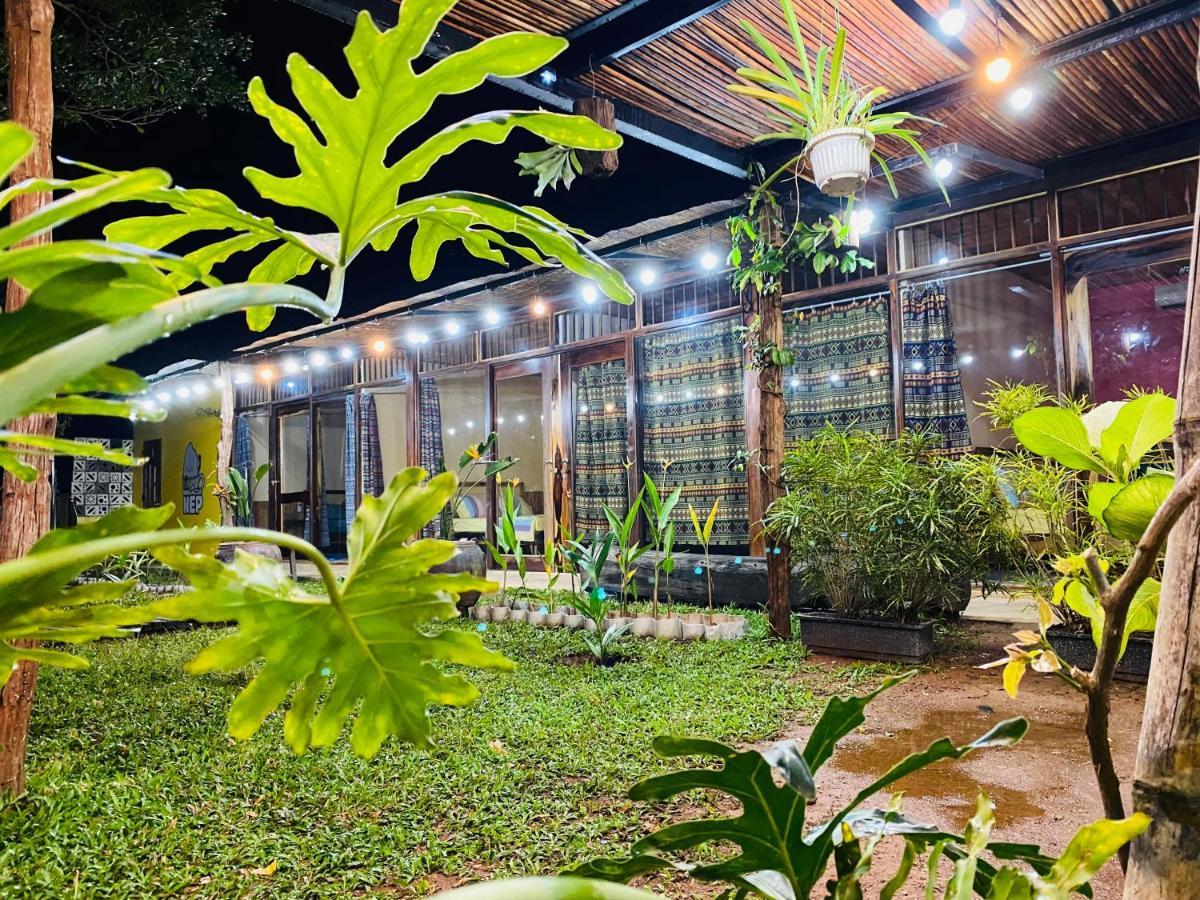 Nha Cua Nep Villa Plei Brel Luaran gambar